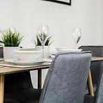Host & Stay - Manhattan House 14
